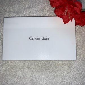 ℂ𝕒𝕝𝕧𝕚𝕟 𝕂𝕝𝕖𝕚𝕟 𝔹𝕝𝕒𝕔𝕜 𝕎𝕒𝕝𝕝𝕖𝕥